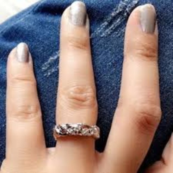 NEW 925 Sterling Silver Flower Leaves Ring Sz 8 & 9 - Picture 2 of 8